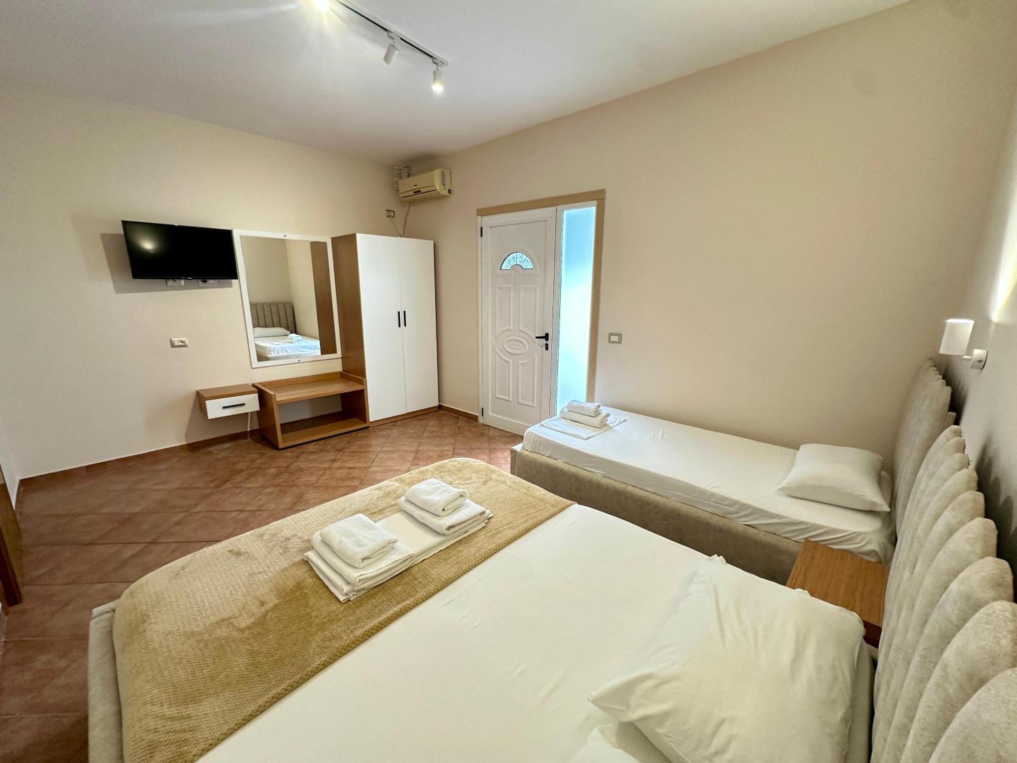 Anel Suites Vlorë Exterior foto
